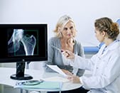 How do you make a diagnosis of osteoarthritis?