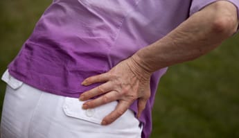 descubrir los síntomas de la osteoartritis de la cadera